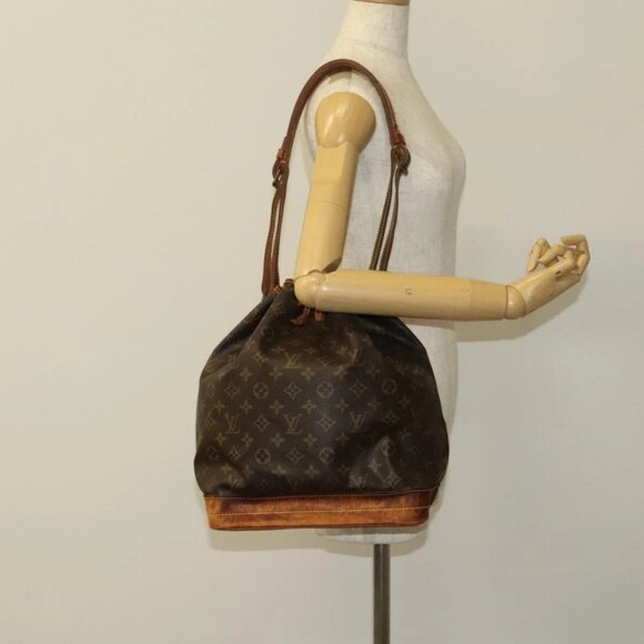 LOUIS VUITTON Monogram Noe Shoulder Bag M42224 LV Auth 120512 - Picture 14 of 16